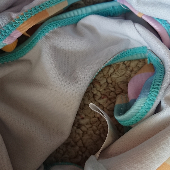 Bluey One Piece Swimsuit - Blue and Orange size 3T - Picture 10 of 13